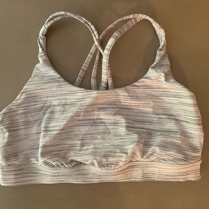 Lululemon energy sports bra